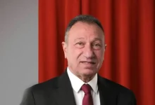 الخطيب