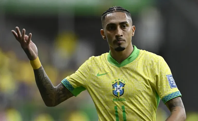 أنشيلوتي يكرر تجربة فليك مع رافينها في منتخب البرازيل
